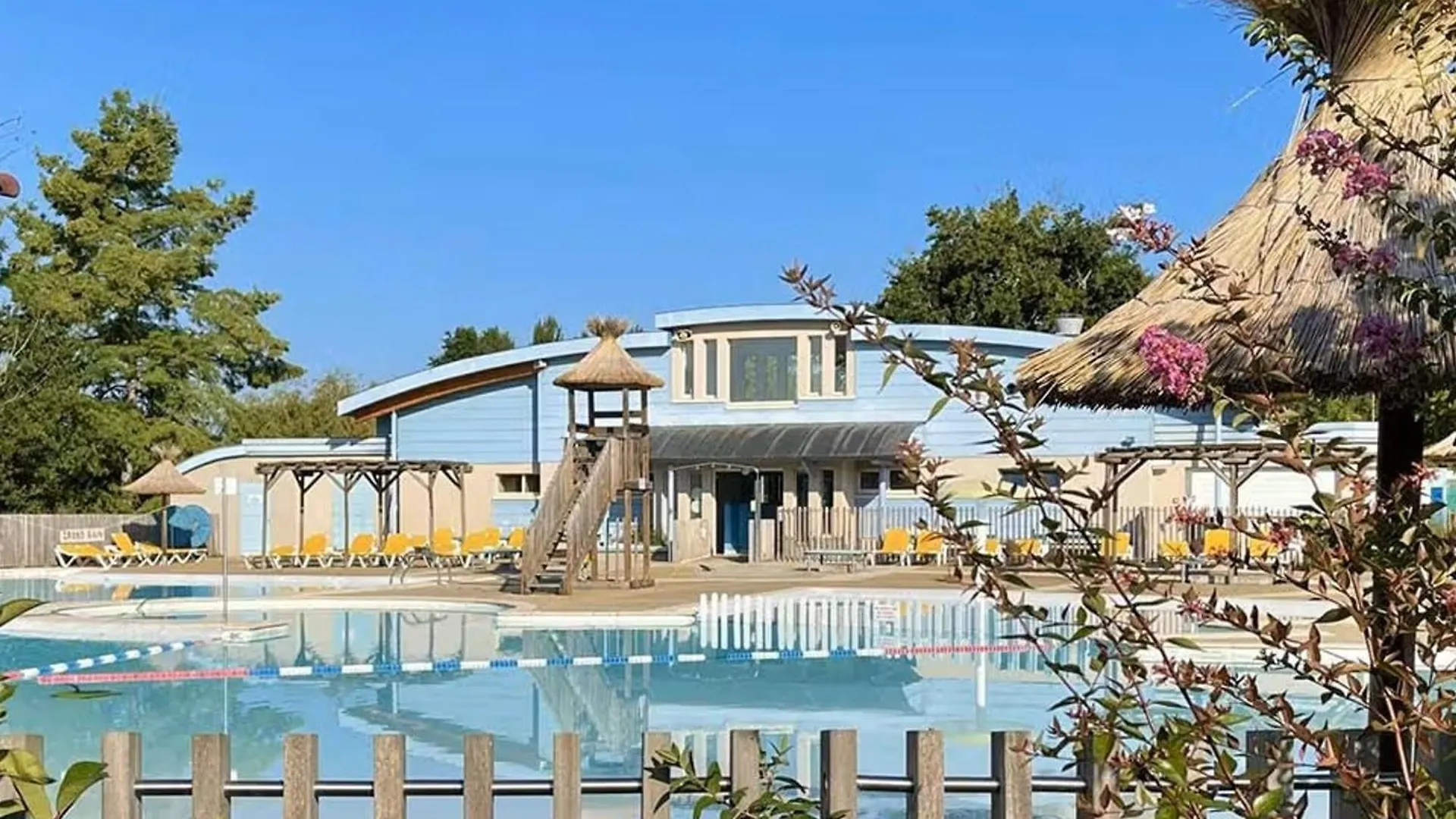 T1 Bis Confortable Avec Balcon Et Wi-Fi Gratuit, Proche Des Thermes - Fr-1-841-23 Barbotan-les-Thermes